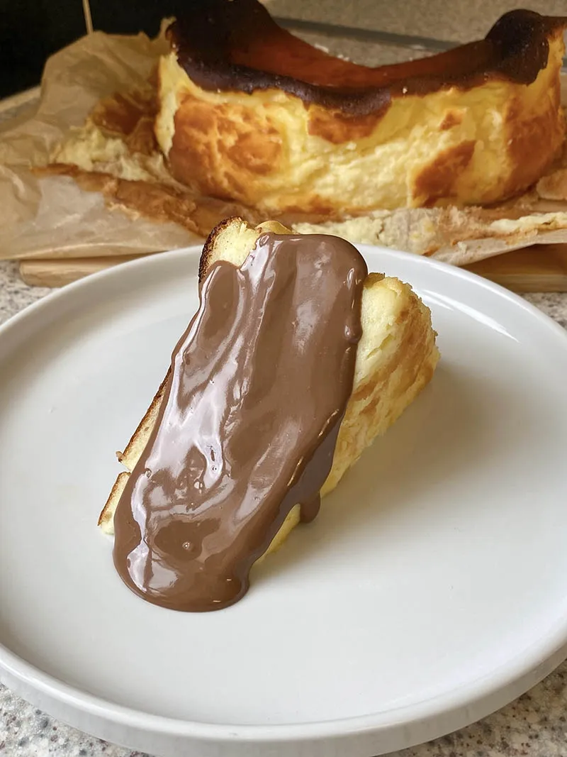 San Sebastián cheesecake